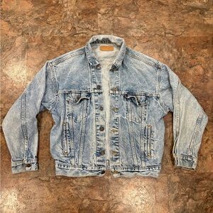 Vintage Levis Denim Jacket Mens/woman’s medium Trucker Rancher